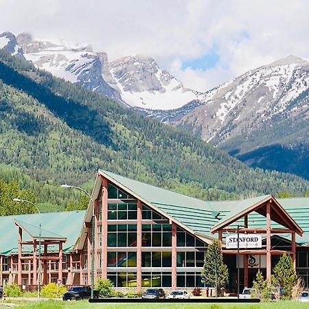 Fernie Stanford Resort Exteriör bild